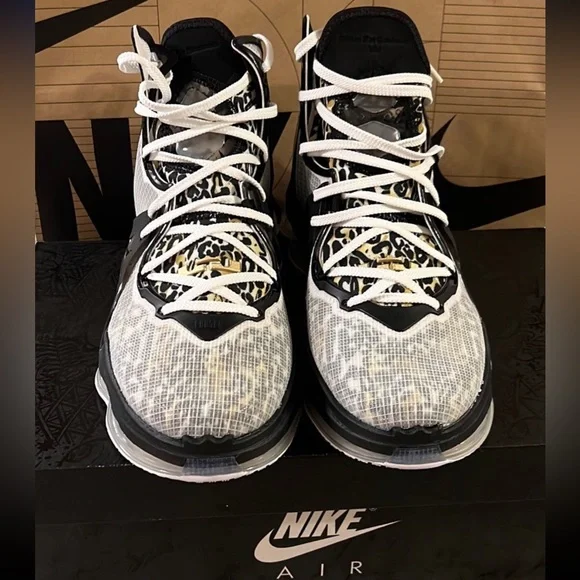 Nike | Shoes | Lebron James Xlx Metallic Golden Black | Poshmark display picture 3